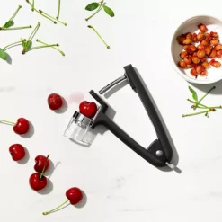 OXO Good Grips Cherry And Olive Pitter 16 OXO Good Grips Cherry And Olive Pitter -Lake Land 15379 7