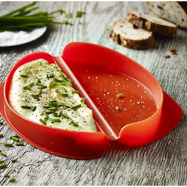 Lekue Lékué Microwave Cookware Red Silicone Omelette Maker 4 Lekue Lékué Microwave Cookware Red Silicone Omelette Maker - Image 2