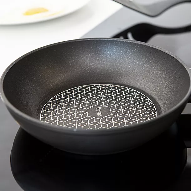 Prestige Thermo Smart Frying Pan 24cm 4 Prestige Thermo Smart Frying Pan 24cm - Image 2