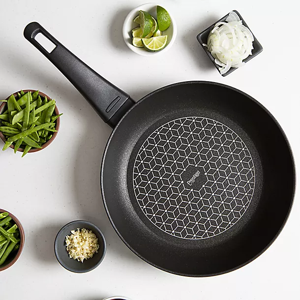 Prestige Thermo Smart Frying Pan 24cm 5 Prestige Thermo Smart Frying Pan 24cm - Image 3