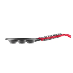 Prue's World Cast Iron Dumpling Pan 14 Prue's World Cast Iron Dumpling Pan -Lake Land 26440 6