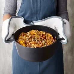 Lakeland Cast Aluminium Casserole 5 Litre 12 Lakeland Cast Aluminium Casserole 5 Litre -Lake Land 26535 3