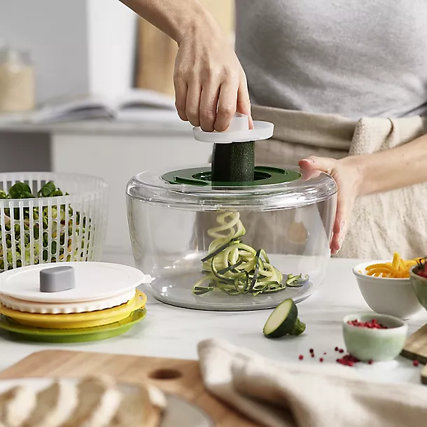 Joseph Joseph Multi-Prep Salad Bowl 4 Joseph Joseph Multi-Prep Salad Bowl - Image 2