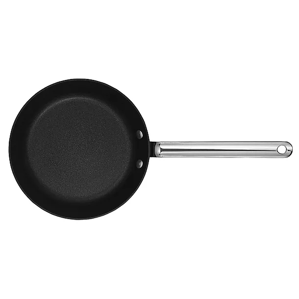 Scanpan TechnIQ Frying Pan 22cm 5 Scanpan TechnIQ Frying Pan 22cm - Image 3
