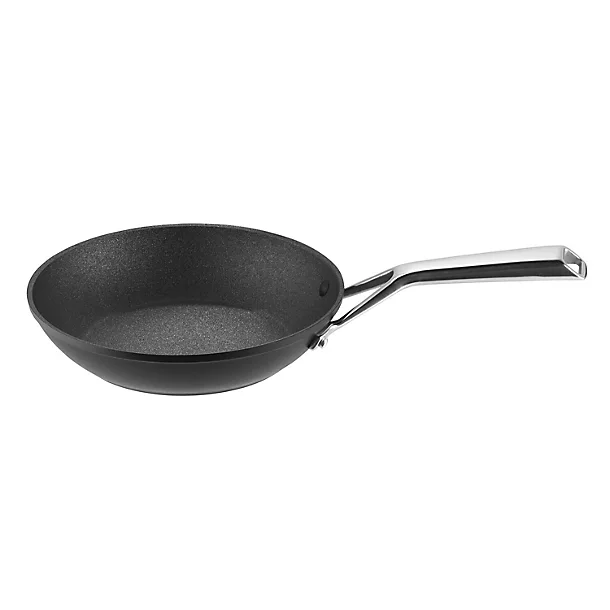Lakeland 20cm Eco Non-Stick Frying Pan 3 Lakeland 20cm Eco Non-Stick Frying Pan