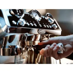 DeLonghi De'Longhi La Specialista Maestro EC9665.M Bean-to-Cup Espresso Machine 18 DeLonghi De'Longhi La Specialista Maestro EC9665.M Bean-to-Cup Espresso Machine -Lake Land 26780 6