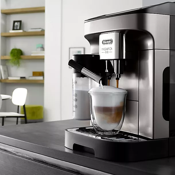 DeLonghi De’Longhi Magnifica Evo Automatic Bean To Cup Coffee Machine ECAM290.81.TB 4 DeLonghi De’Longhi Magnifica Evo Automatic Bean To Cup Coffee Machine ECAM290.81.TB - Image 2