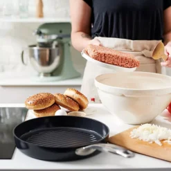 Front Page -Lake Land 26940 2