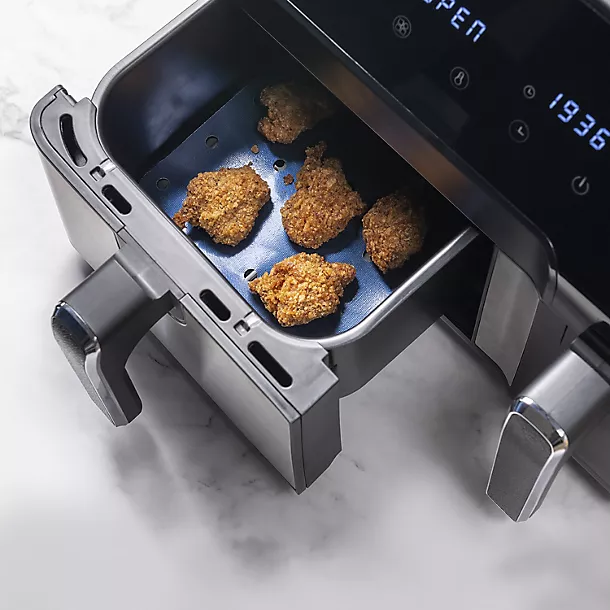 Lakeland Air Fryer Liner 48 X 23.5cm 4 Lakeland Air Fryer Liner 48 X 23.5cm - Image 2