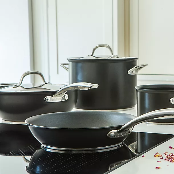 Circulon Excellence 24cm Sauteuse Pan 4 Circulon Excellence 24cm Sauteuse Pan - Image 2