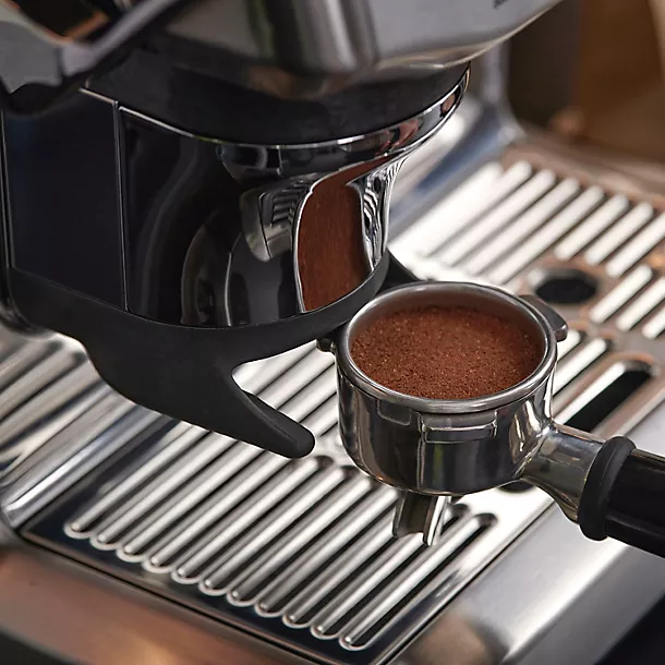 Sage The Barista Express Impress Bean To Cup Coffee Machine SES876BSS4GUK1 8 Sage The Barista Express Impress Bean To Cup Coffee Machine SES876BSS4GUK1 - Image 6