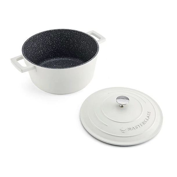 24cm 4L Cast Aluminium Casserole Dish 4 24cm 4L Cast Aluminium Casserole Dish - Image 2