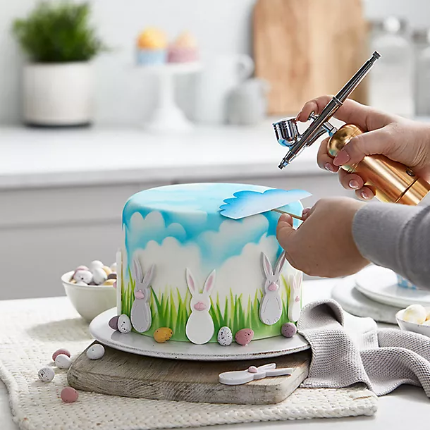 PME Portable USB Rechargeable Cake Decorating Airbrush Kit AB140 8 PME Portable USB Rechargeable Cake Decorating Airbrush Kit AB140 - Image 6