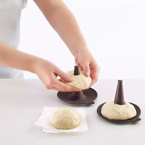 Lekue 6 Lékué Silicone Bagel Moulds 7 Lekue 6 Lékué Silicone Bagel Moulds - Image 5