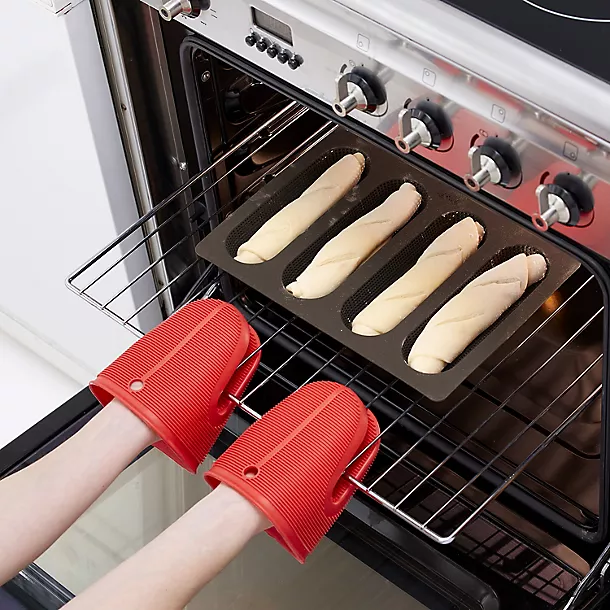 Lekue Lékué Silicone Mini Baguettes Mould 9 Lekue Lékué Silicone Mini Baguettes Mould - Image 7