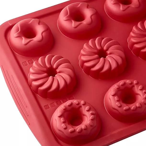 Lakeland Silicone 12 Hole Doughnut Mould 5 Lakeland Silicone 12 Hole Doughnut Mould - Image 3