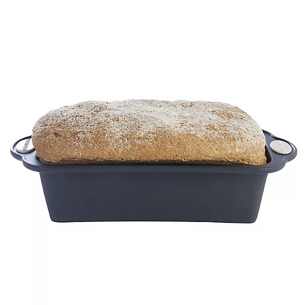 Lakeland 2lb Silicone Loaf Pan 4 Lakeland 2lb Silicone Loaf Pan - Image 2