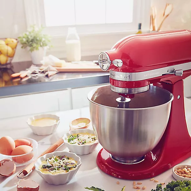 KitchenAid Artisan Mini 3.3 Litre Stand Mixer Candy Apple 5 KitchenAid Artisan Mini 3.3 Litre Stand Mixer Candy Apple - Image 3