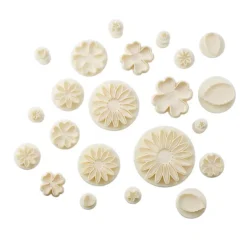 Lakeland 19-Piece Floral Icing Cutter Set