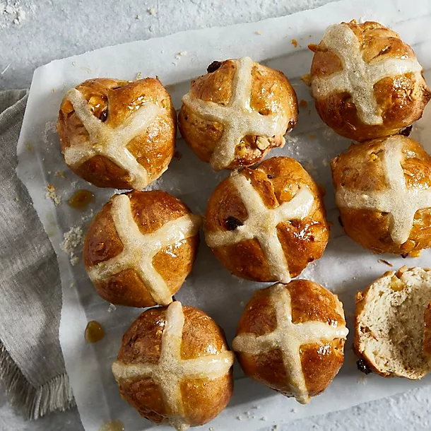 Lakeland Baking Tray Trio 14 Lakeland Baking Tray Trio - Image 12