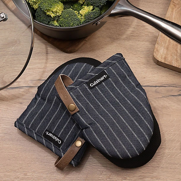 2 Cuisinart Neoprene Mini Oven Mitts Herringbone Blue 8 2 Cuisinart Neoprene Mini Oven Mitts Herringbone Blue - Image 6