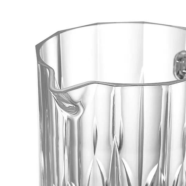 Crystal-Look Acrylic Jug With Lid 9 Crystal-Look Acrylic Jug With Lid - Image 7