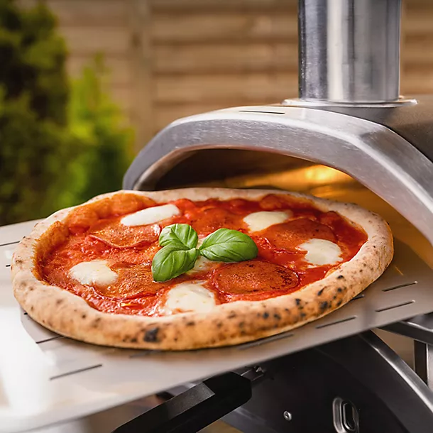 Ooni Fyra 12 Wood Pellet Pizza Oven 13 Ooni Fyra 12 Wood Pellet Pizza Oven - Image 11