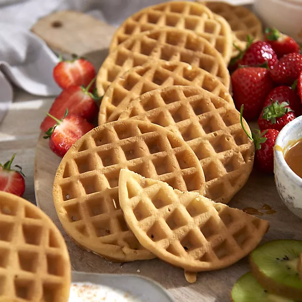 Lakeland Electric Mini Waffle Maker 8 Lakeland Electric Mini Waffle Maker - Image 6