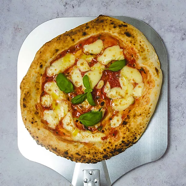 Kitchencraft 12-inch Pizza Peel 30.5cm 5 Kitchencraft 12-inch Pizza Peel 30.5cm - Image 3