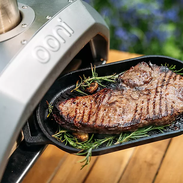 Ooni Karu 12 Multi-Fuel Pizza Oven And Pizza Peel Bundle 9 Ooni Karu 12 Multi-Fuel Pizza Oven And Pizza Peel Bundle - Image 7