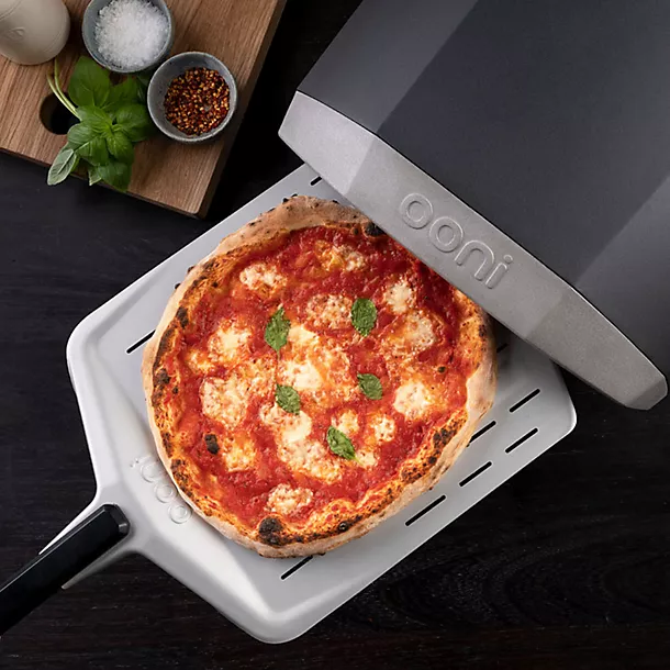 Ooni Koda 12 Gas Powered Pizza Oven And Pizza Peel Bundle 10 Ooni Koda 12 Gas Powered Pizza Oven And Pizza Peel Bundle - Image 8